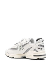 Newdist - Blanc & Gris B1000