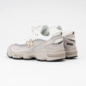 Newdist - Beige & Blanc B1000