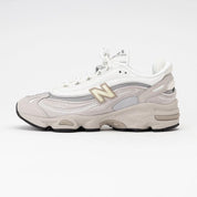 Newdist - Beige & Blanc B1000